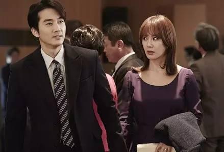 妻子小姐 在线观看,在线观看，情感纠葛中的爱情抉择  第1张